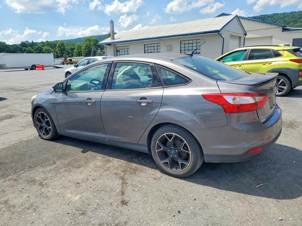 Продажа на аукционе авто 2013 Ford Focus, vin: 1FADP3F20DL103825, номер лота: 57961386