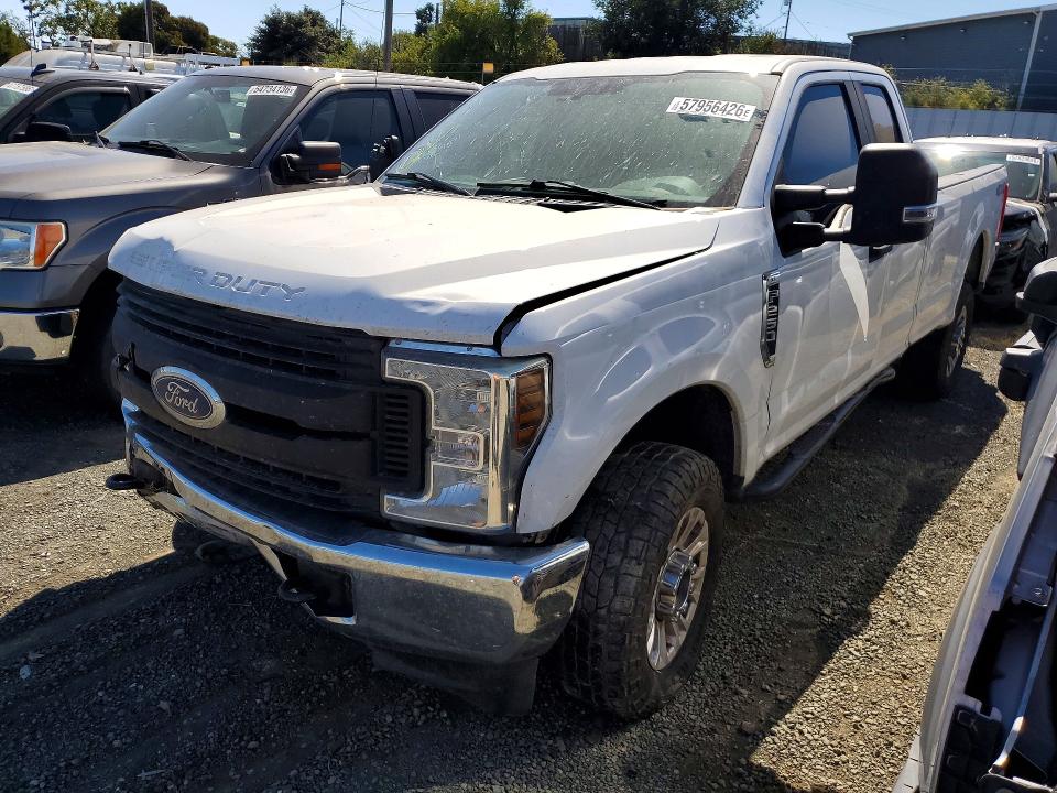 57956426 :رقم المزاد ، 1FT7X2B63KED29272 vin ، 2019 Ford F250 مزاد بيع