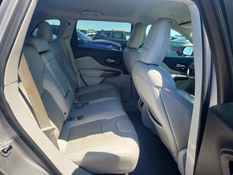 Продажа на аукционе авто 2019 Jeep Cherokee, vin: 1C4PJMDN9KD216594, номер лота: 57890226
