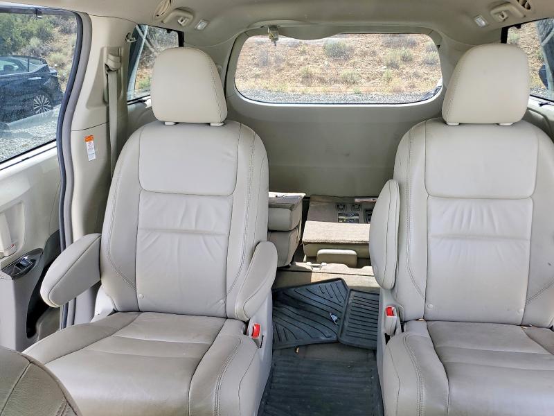 Продажа на аукционе авто 2017 Toyota Sienna, vin: 5TDDZ3DC2HS183102, номер лота: 85967625