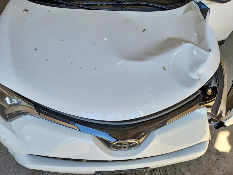 Продажа на аукционе авто 2017 Toyota Rav4, vin: JTMBFREV8HJ104810, номер лота: 55521866