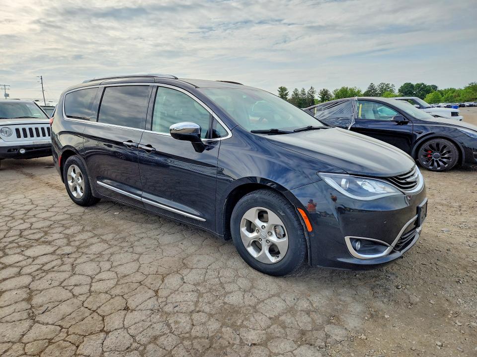 2018 Chrysler Pacifica მანქანა იყიდება აუქციონზე, vin: 2C4RC1N73JR178485, აუქციონის ნომერი: 56248716
