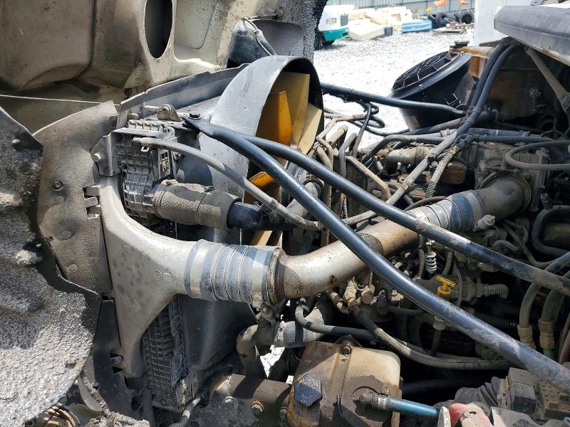 55014636 :رقم المزاد ، 1FVAC2DJ49DAM1206 vin ، 2009 Freightliner M2 مزاد بيع