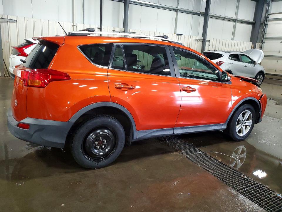 2015 Toyota Rav4 მანქანა იყიდება აუქციონზე, vin: 2T3RFREV5FW302757, აუქციონის ნომერი: 56961546