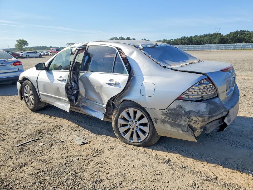 Продажа на аукционе авто 2007 Honda Accord, vin: JHMCM56347C017634, номер лота: 57962766