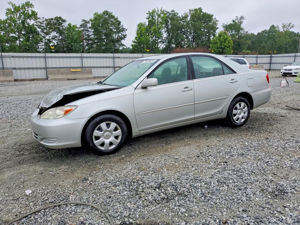 56506626 :رقم المزاد ، 4T1BE30K82U063349 vin ، 2002 Toyota Camry مزاد بيع