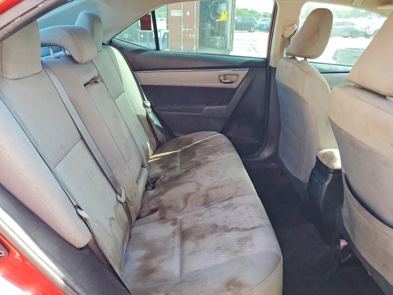 56766176 :رقم المزاد ، 2T1BURHE7FC328015 vin ، 2015 Toyota Corolla مزاد بيع