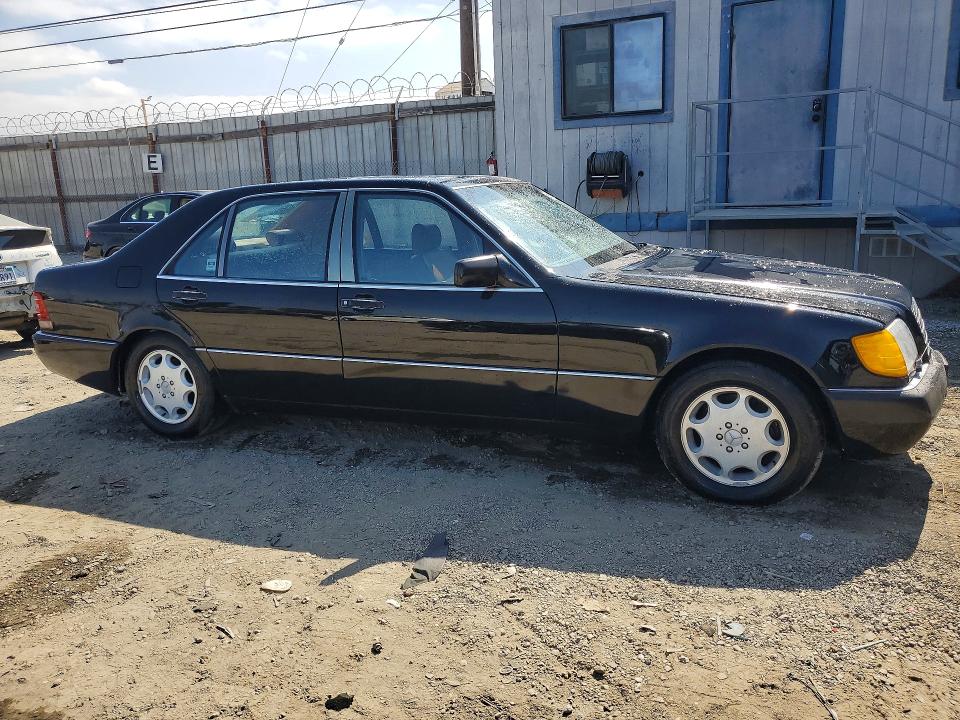 1992 Mercedes-benz 500 მანქანა იყიდება აუქციონზე, vin: WDBGA51E3NA042178, აუქციონის ნომერი: 58999436