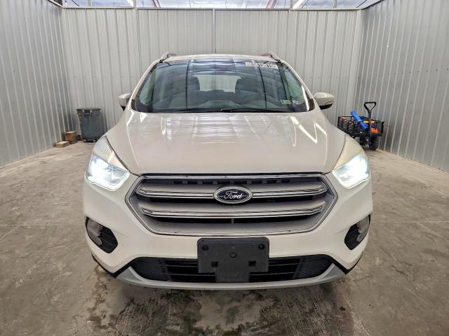 85610015 :رقم المزاد ، 1FMCU9J92KUA56337 vin ، 2019 Ford Escape مزاد بيع