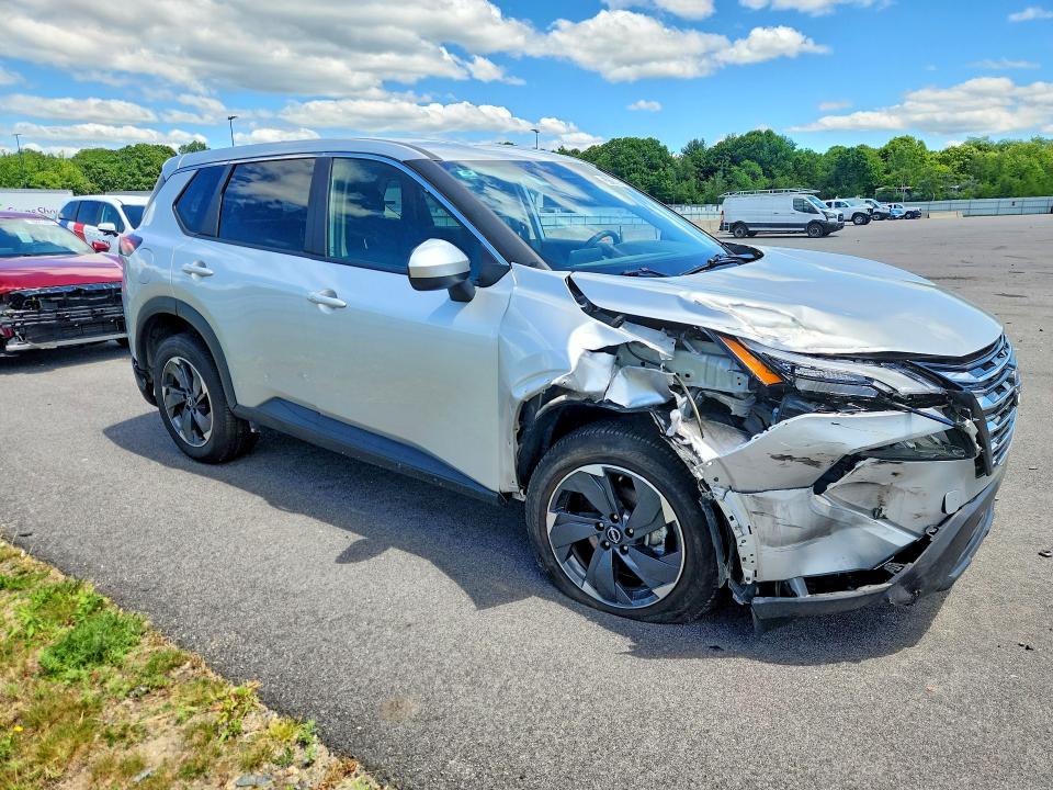 Продаж на аукціоні авто 2025 Nissan Rogue, vin: 5N1BT3BB1SC808113, номер лоту: 57216966