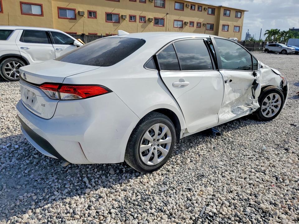 58427526 :رقم المزاد ، JTDEPMAE9N3002452 vin ، 2022 Toyota Corolla مزاد بيع