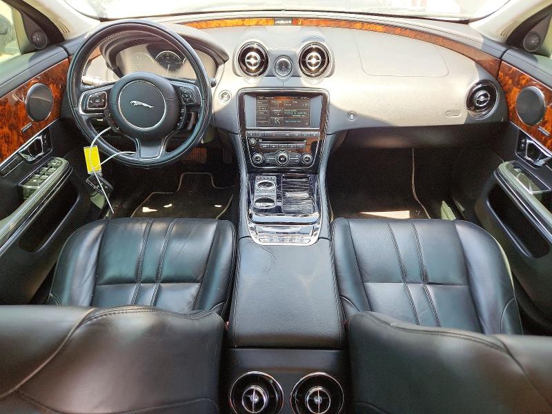 Продаж на аукціоні авто 2015 Jaguar Xj, vin: SAJWJ1CDXF8V79327, номер лоту: 58235536