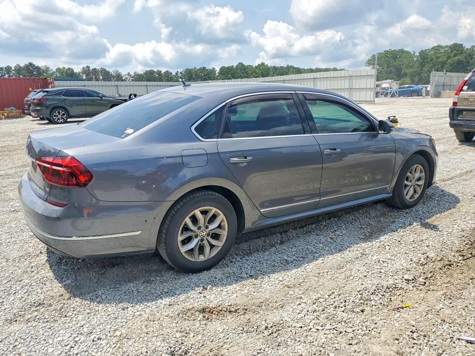 2017 Volkswagen Passat მანქანა იყიდება აუქციონზე, vin: 1VWAT7A38HC072763, აუქციონის ნომერი: 58619596