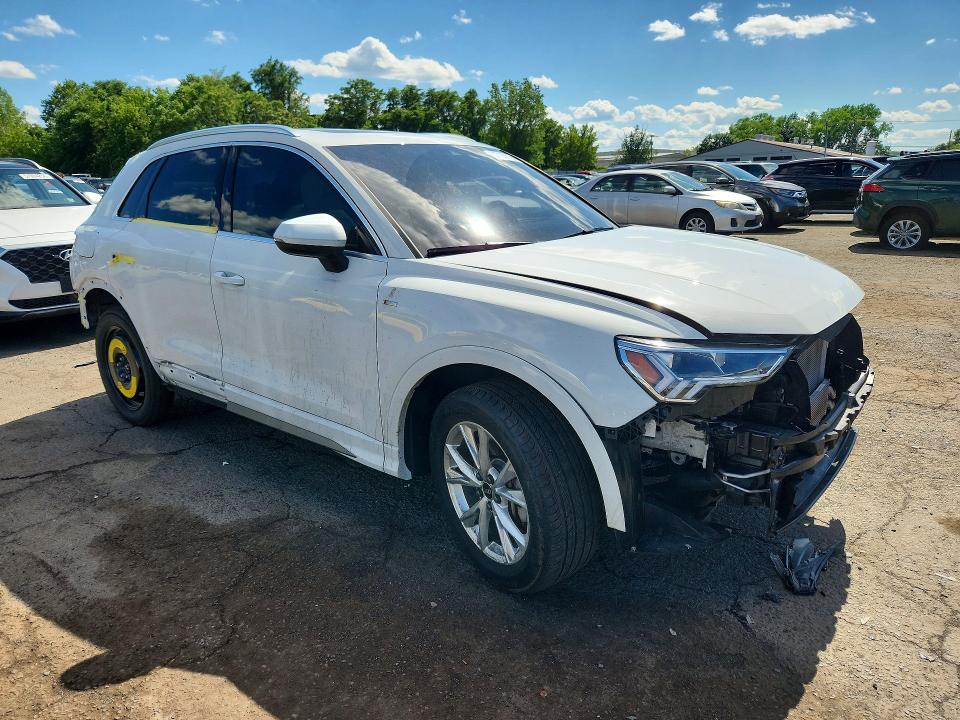 2024 Audi Q3 მანქანა იყიდება აუქციონზე, vin: WA1DECF35R1137538, აუქციონის ნომერი: 57705286