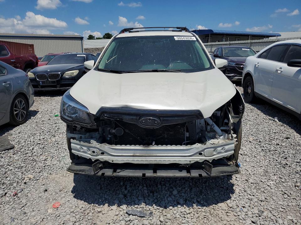 56045656 :رقم المزاد ، JF2SKARC0LH601972 vin ، 2020 Subaru Forester مزاد بيع