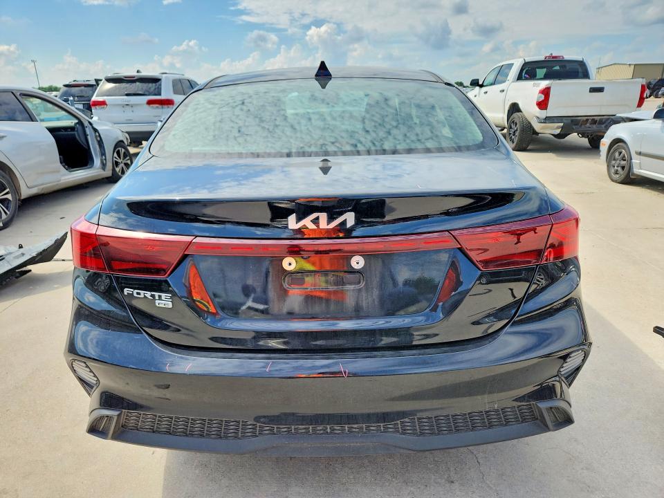 2023 Kia Forte მანქანა იყიდება აუქციონზე, vin: 3KPF24AD3PE645644, აუქციონის ნომერი: 55861276
