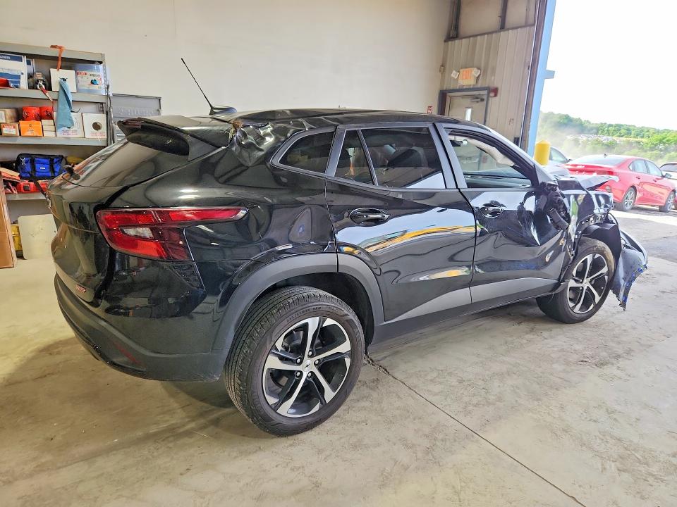 57826376 :رقم المزاد ، KL77LGE2XRC107428 vin ، 2024 Chevrolet Trax مزاد بيع