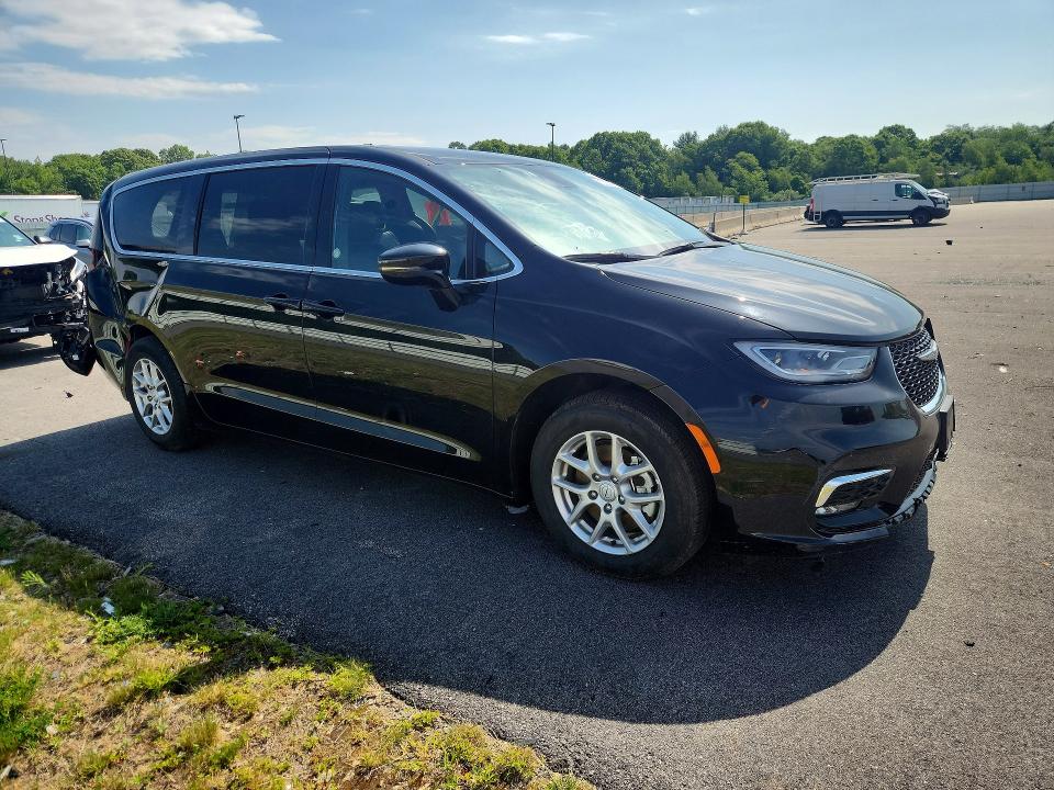 Продажа на аукционе авто 2025 Chrysler Pacifica, vin: 2C4RC1BG4SR598987, номер лота: 56964366