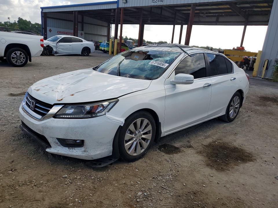 57316856 :رقم المزاد ، 1HGCR2F80FA172769 vin ، 2015 Honda Accord مزاد بيع
