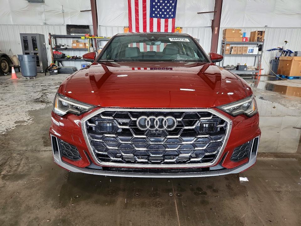 58448736 :رقم المزاد ، WAUL2BF25RN062731 vin ، 2024 Audi A6 مزاد بيع