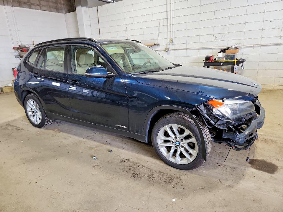 2015 Bmw X1 მანქანა იყიდება აუქციონზე, vin: WBAVL1C58FVY28607, აუქციონის ნომერი: 55508456