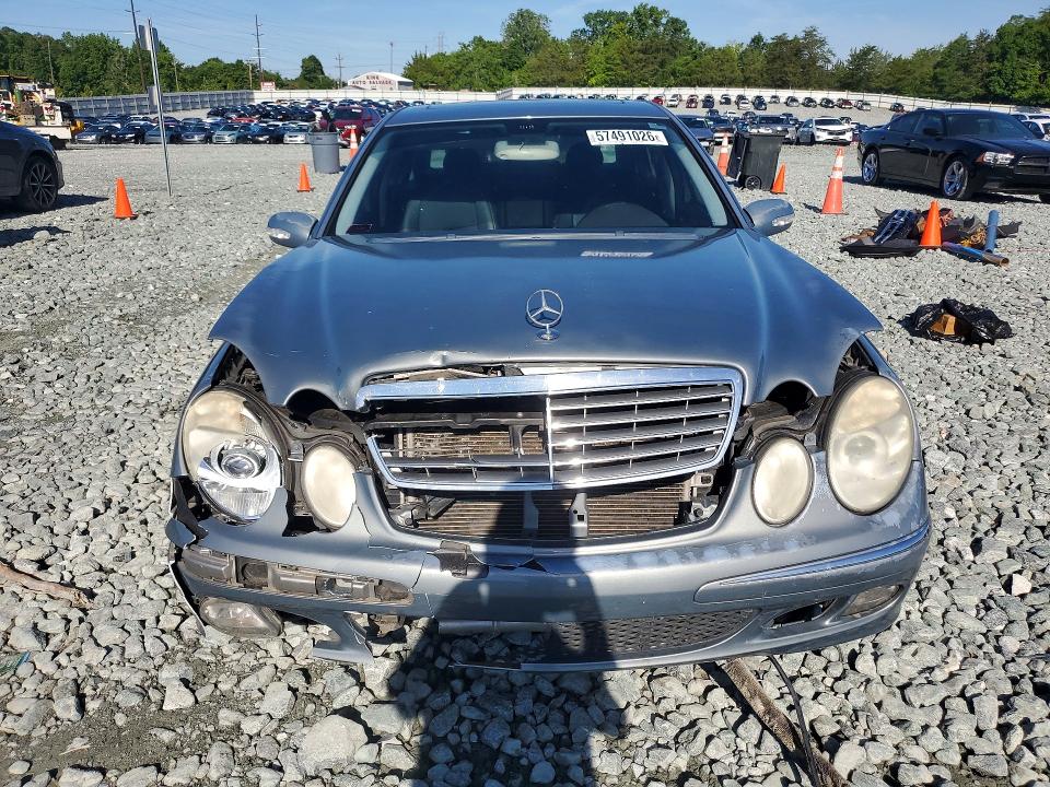 2005 Mercedes-benz E მანქანა იყიდება აუქციონზე, vin: WDBUF65J85A694618, აუქციონის ნომერი: 57491026