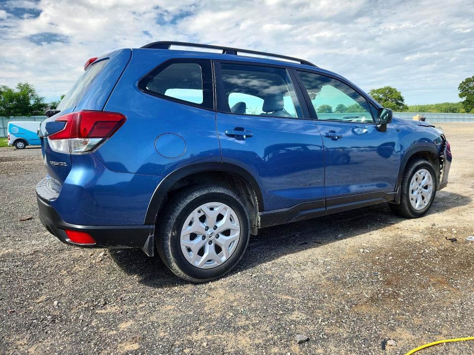 Продажа на аукционе авто 2021 Subaru Forester, vin: JF2SKADC8MH425441, номер лота: 79134335