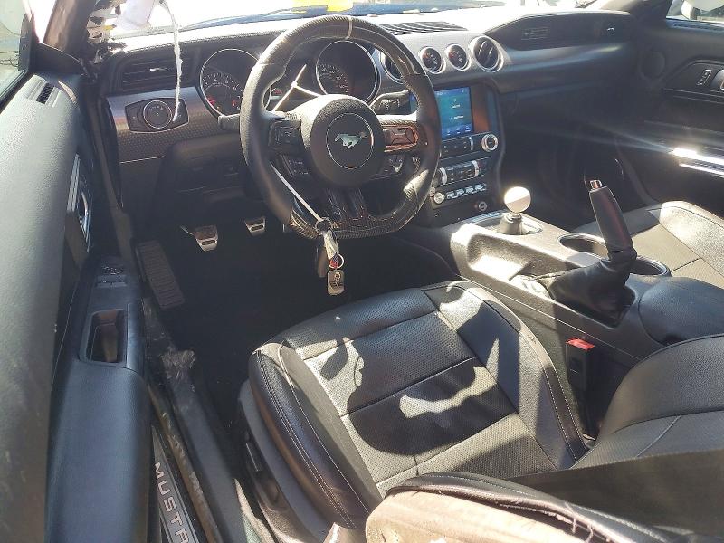 55976596 :رقم المزاد ، 1FA6P8CF1L5170675 vin ، 2020 Ford Mustang مزاد بيع