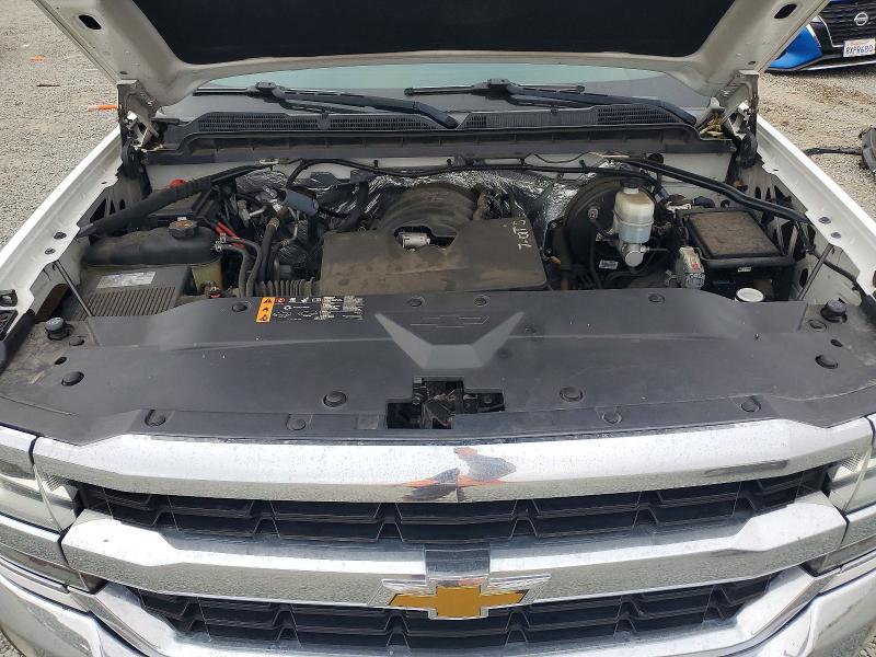 Продаж на аукціоні авто 2018 Chevrolet Silverado, vin: 3GCPCREH1JG178795, номер лоту: 57435366