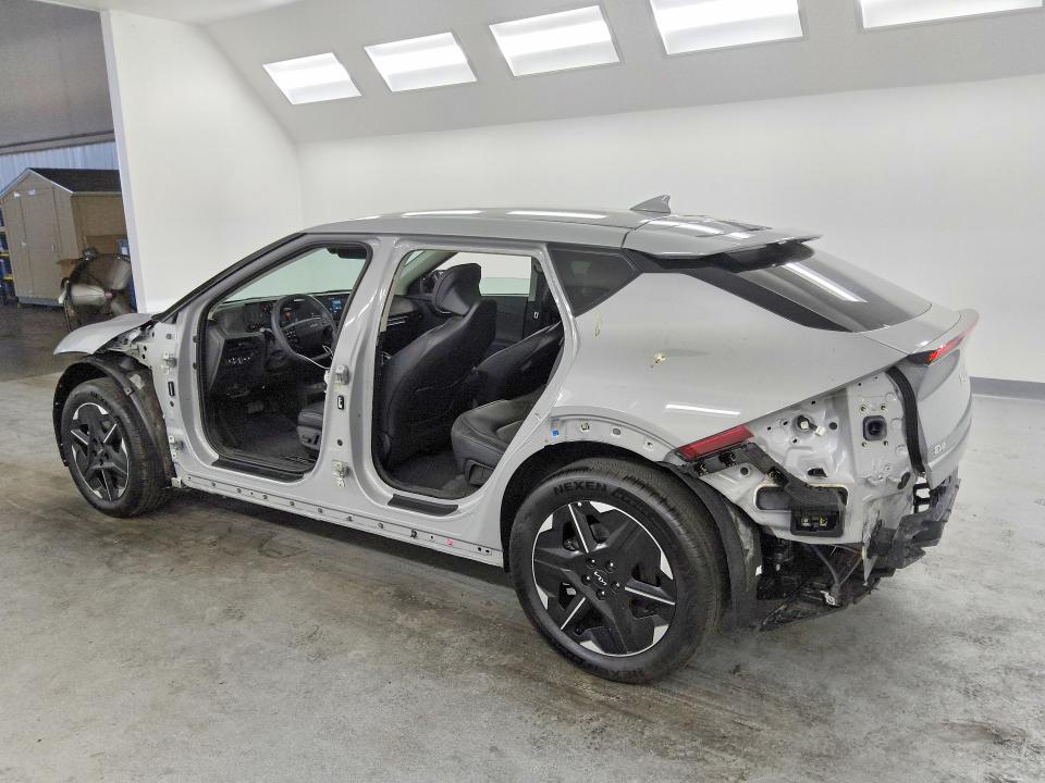2025 Kia Ev6 მანქანა იყიდება აუქციონზე, vin: 5XYC34JA6SG012962, აუქციონის ნომერი: 56875196