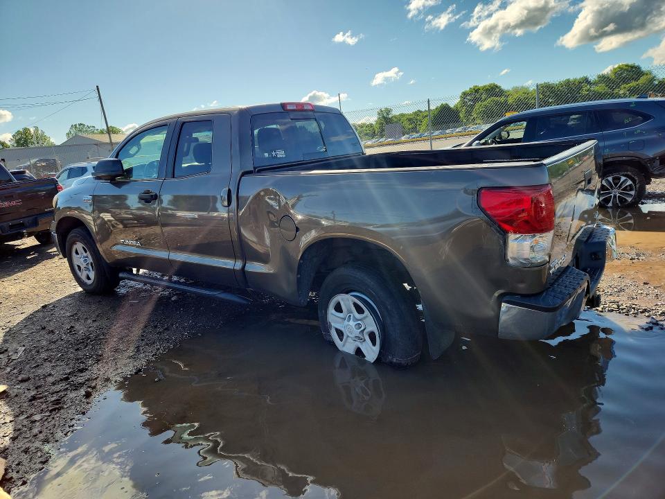 56948206 :رقم المزاد ، 5TFUY5F12AX141149 vin ، 2010 Toyota Tundra مزاد بيع
