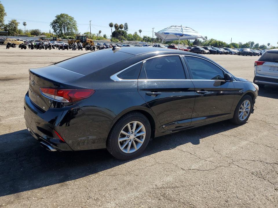 2018 Hyundai Sonata მანქანა იყიდება აუქციონზე, vin: 5NPE24AF9JH680494, აუქციონის ნომერი: 57869736