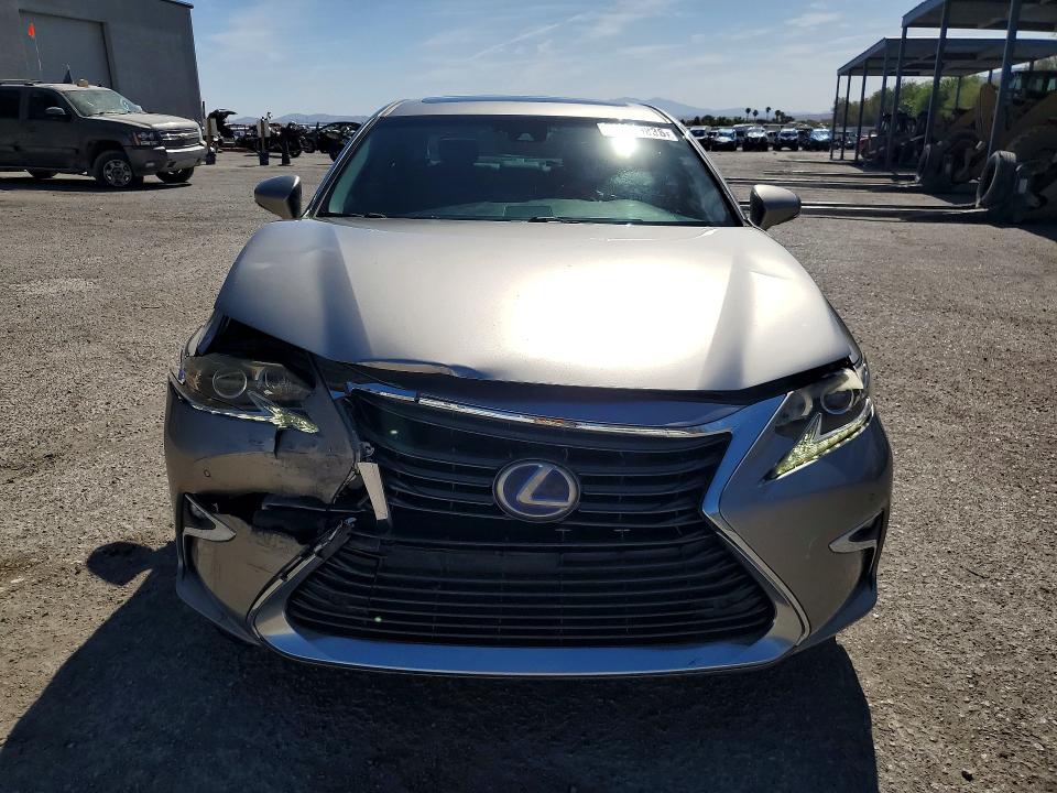 57009836 :رقم المزاد ، JTHBW1GG6G2115912 vin ، 2016 Lexus Es مزاد بيع