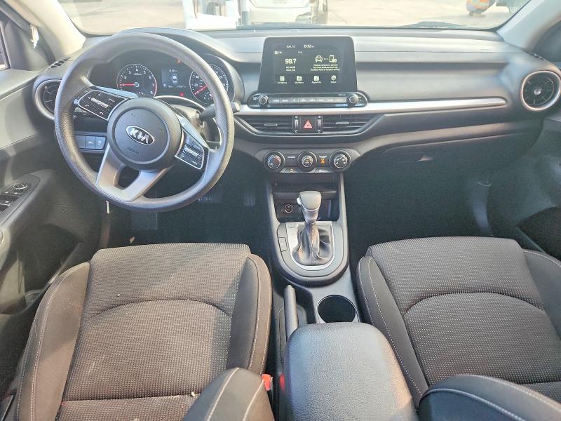 2021 Kia Forte მანქანა იყიდება აუქციონზე, vin: 3KPF24AD8ME330804, აუქციონის ნომერი: 56959396