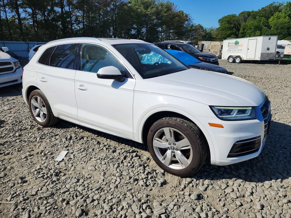 56111876 :رقم المزاد ، WA1BNAFY3K2078514 vin ، 2019 Audi Q5 مزاد بيع