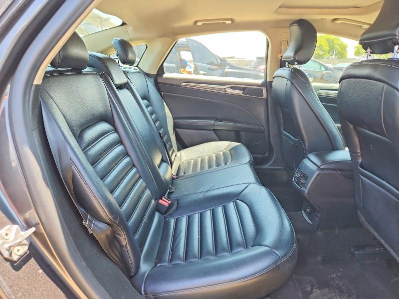 Продажа на аукционе авто 2019 Ford Fusion, vin: 3FA6P0MU0KR175490, номер лота: 57333996
