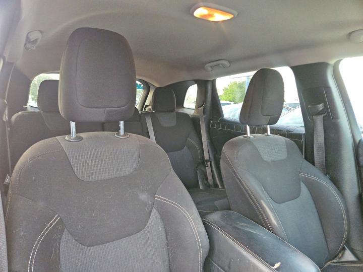 Продаж на аукціоні авто 2015 Jeep Cherokee, vin: 1C4PJMCS1FW792648, номер лоту: 55472566