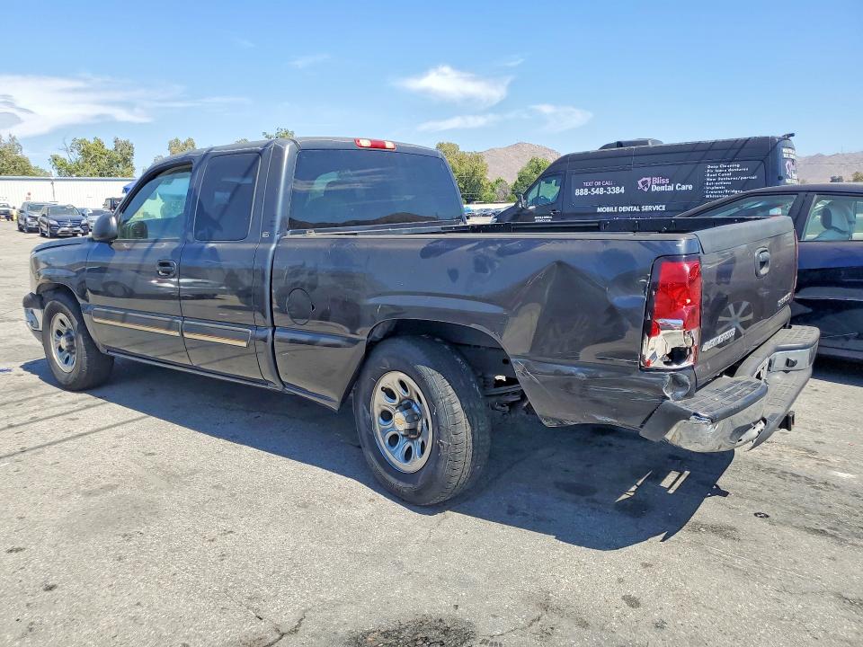 57186546 :رقم المزاد ، 2GCEC19V851205773 vin ، 2005 Chevrolet Silverado مزاد بيع
