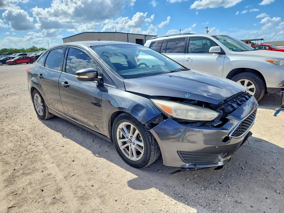 53730226 :رقم المزاد ، 1FADP3F27HL282161 vin ، 2017 Ford Focus مزاد بيع
