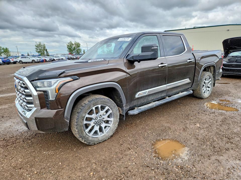 57226376 :رقم المزاد ، 5TFMC5DB6NX006689 vin ، 2022 Toyota Tundra مزاد بيع