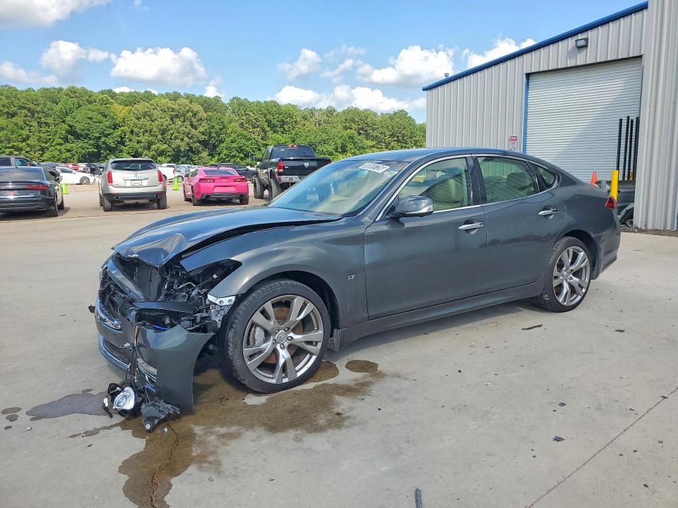 58869726 :رقم المزاد ، JN1BY1AR3FM562547 vin ، 2015 Infiniti Q70 مزاد بيع