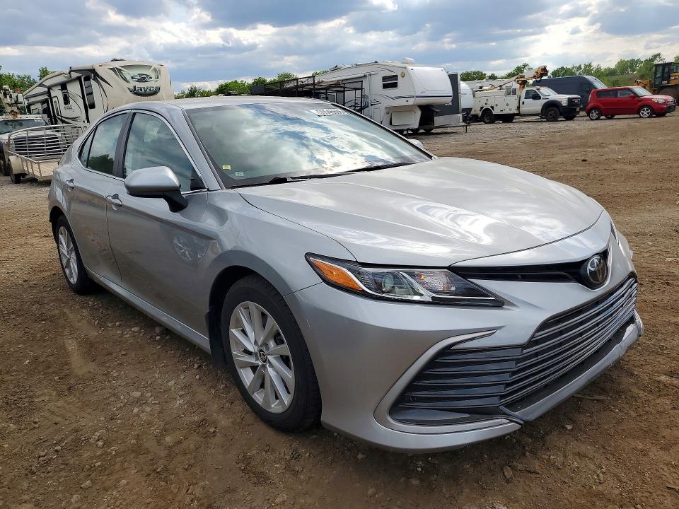 Продажа на аукционе авто 2023 Toyota Camry, vin: 4T1C11AK5PU122917, номер лота: 55545696