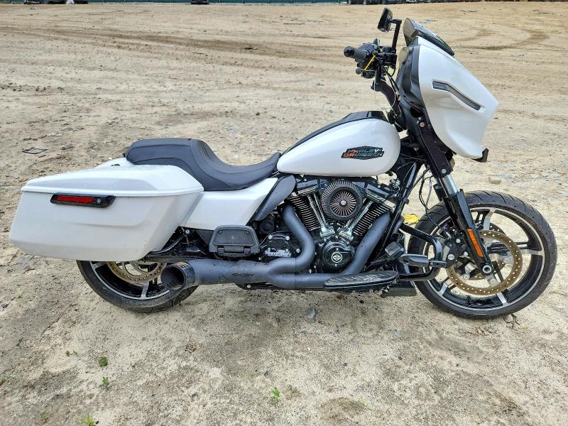 Продажа на аукционе авто 2024 Harley-davidson Flhx, vin: 1HD1KB712RB643085, номер лота: 57662436