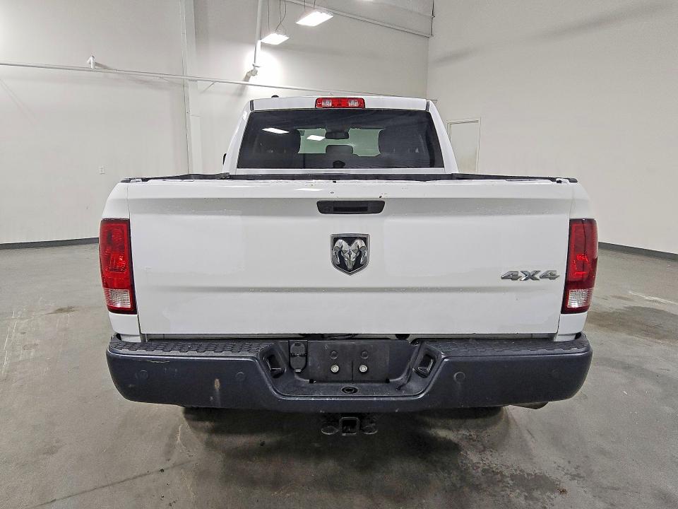 49917076 :رقم المزاد ، 1C6RR7FGXLS153401 vin ، 2020 Ram 1500 Classic مزاد بيع