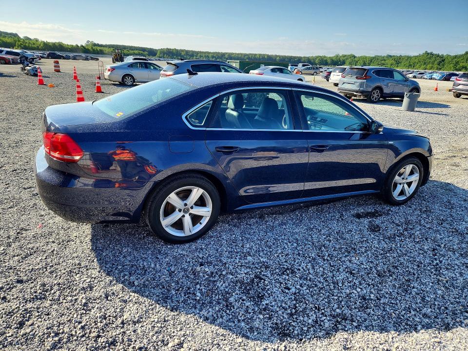 2014 Volkswagen Passat მანქანა იყიდება აუქციონზე, vin: 1VWAS7A3XEC033994, აუქციონის ნომერი: 55208126