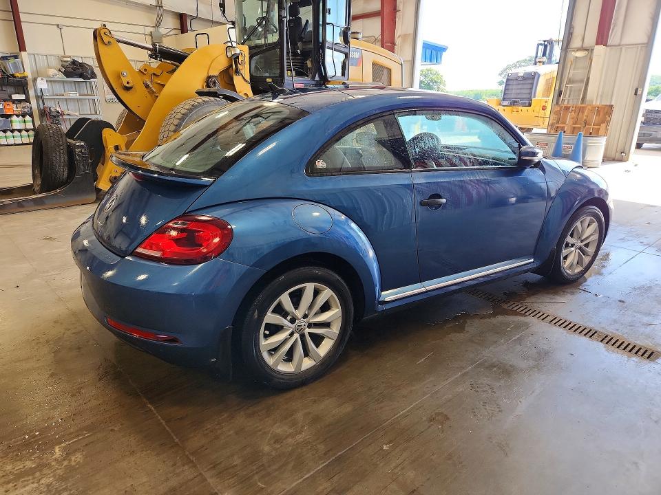 Продаж на аукціоні авто 2017 Volkswagen Beetle, vin: 3VWF17AT5HM628540, номер лоту: 58410186