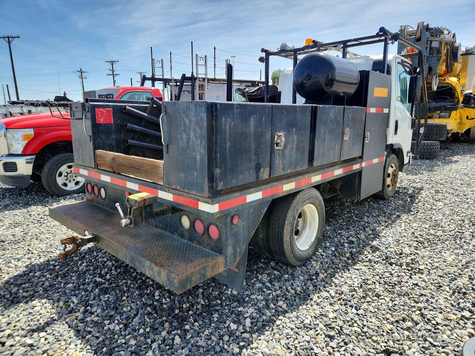 57534476 :رقم المزاد ، 54DB4W1B2FS800694 vin ، 2015 Isuzu Npr مزاد بيع