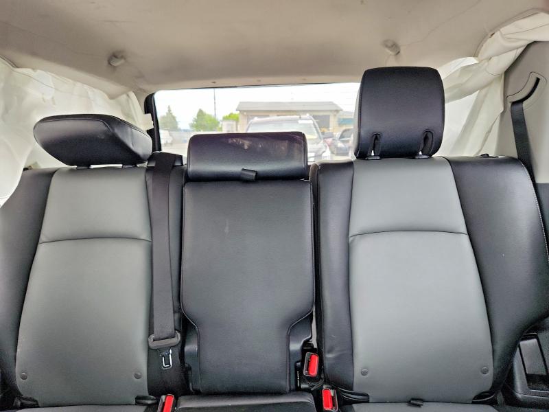 55609446 :رقم المزاد ، JTEBU5JRXJ5546831 vin ، 2018 Toyota 4runner مزاد بيع