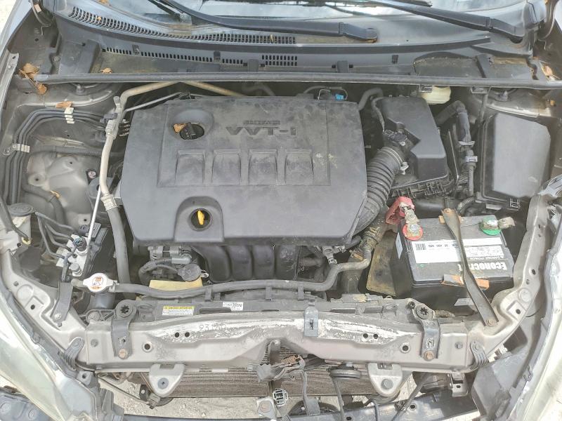 55570526 :رقم المزاد ، 2T1BURHE6JC014977 vin ، 2018 Toyota Corolla مزاد بيع