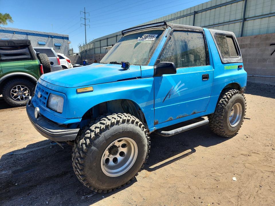 1991 Geo Tracker მანქანა იყიდება აუქციონზე, vin: 2CNBJ18U8M6926223, აუქციონის ნომერი: 57887086